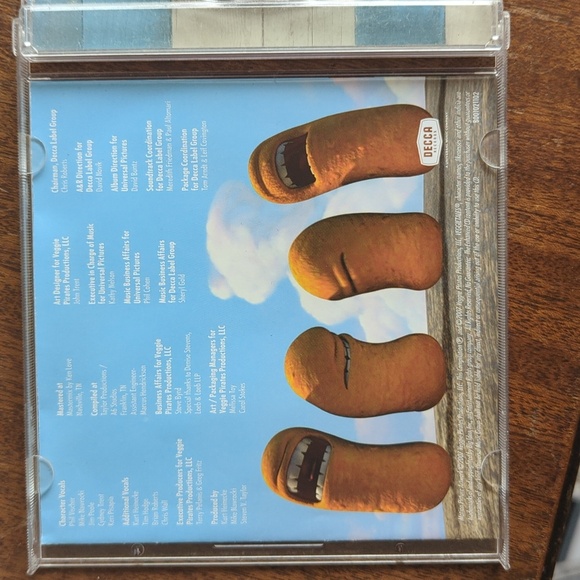 The Pirates Who Don't Do Anything Soundtrack CD - Picture 4 of 6